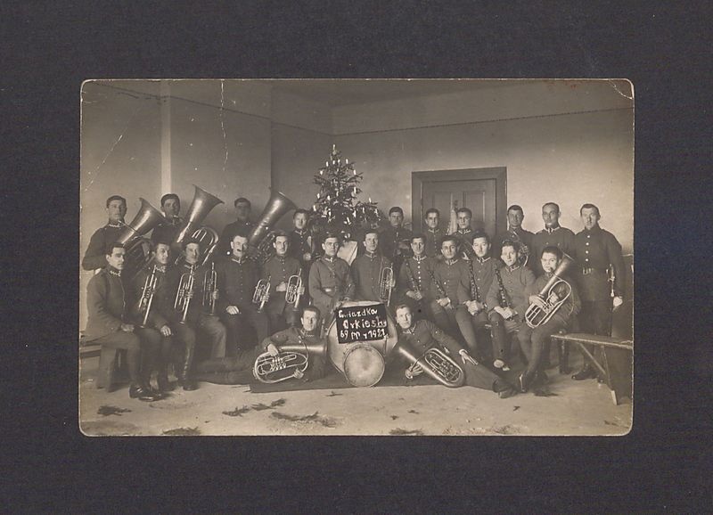 Gwiazdka orkiestry wojskowej 69 Pułku Piechoty w Gnieźnie.