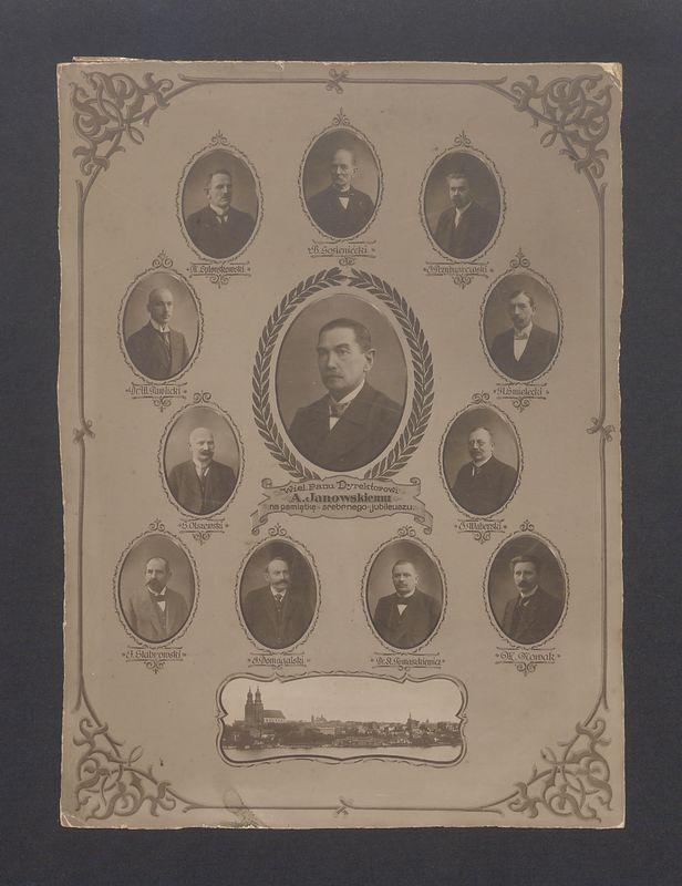 Członkowie Rady Nadzorczej i Zarządu Banku Pożyczkowego w Gnieźnie przy ul. Dąbrówki.