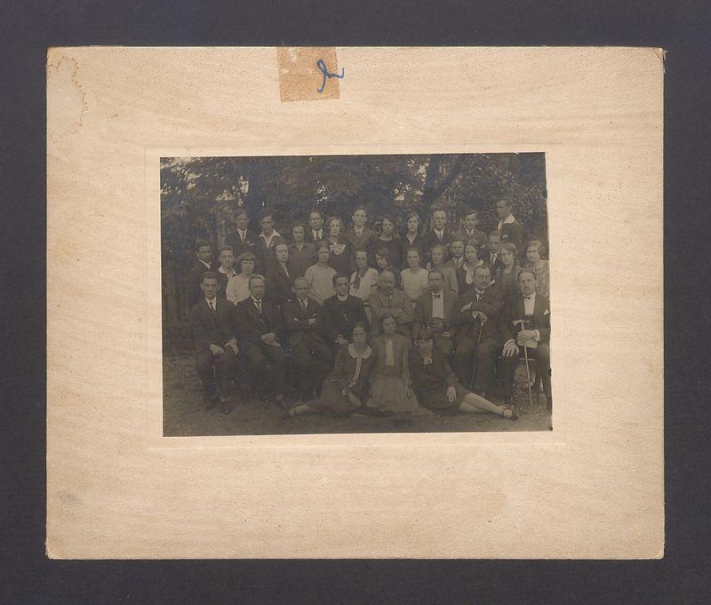 Uczniowie Miejskiej Szkoły Handlowo-Przemysłowej.