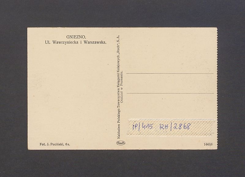 Ul. Wawrzyniecka i ul. Warszawska z pomnikiem Opatrzności Bożej po prawej stronie.