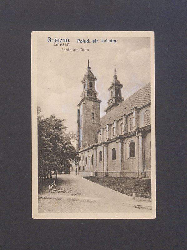 Gniezno, katedra, strona południowa.