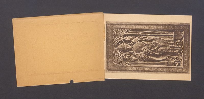 Płyta nagrobna arcybiskupa prymasa Zbigniewa Oleśnickiego. Dzieło Wita Stwosza.