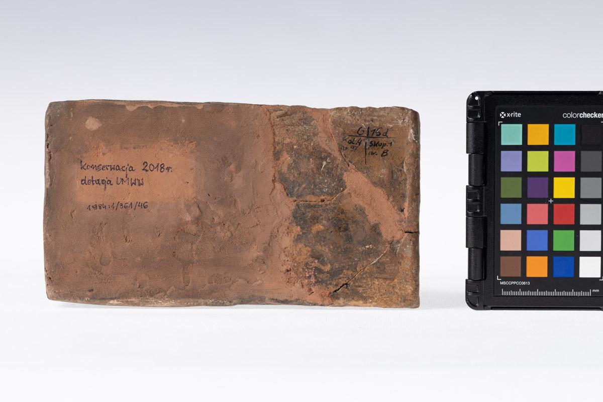 Płytka z wyobrażeniem orła