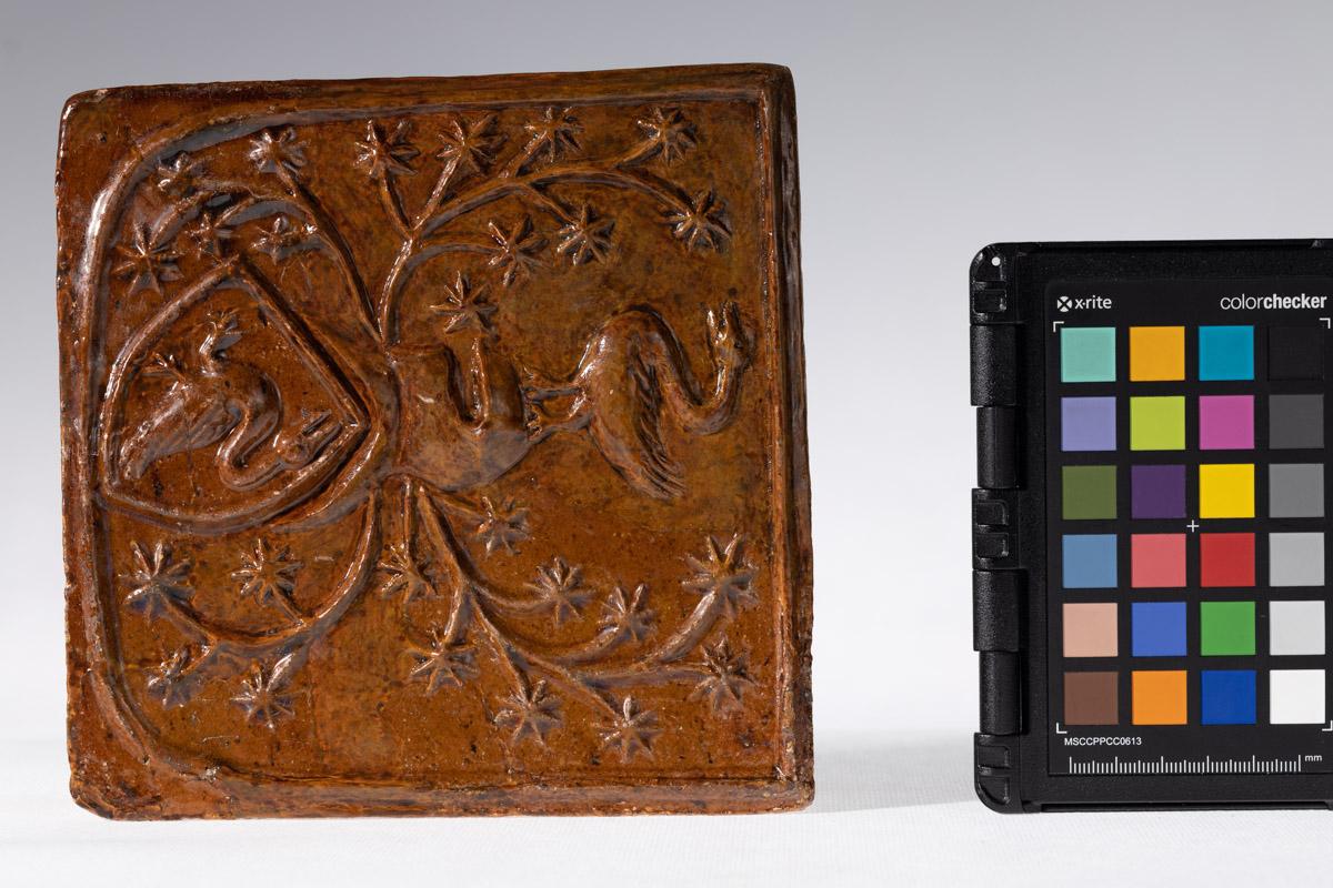 Kafel z herbem Łabędź