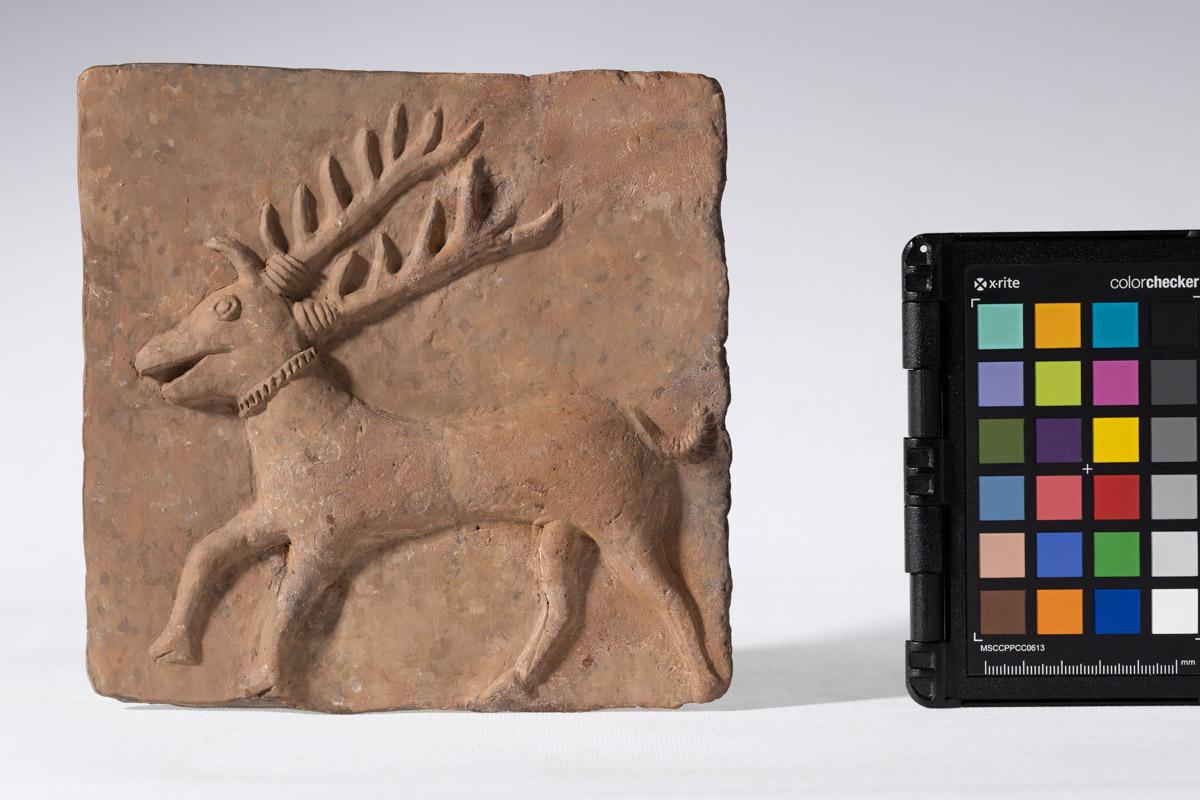 Kafel z motywem jelenia