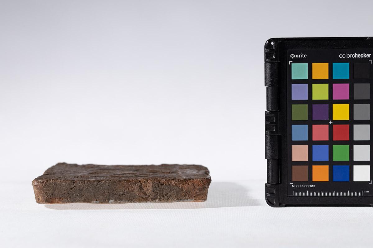 Płytka z wyobrażeniem jeźdźca przy Drzewie Życia