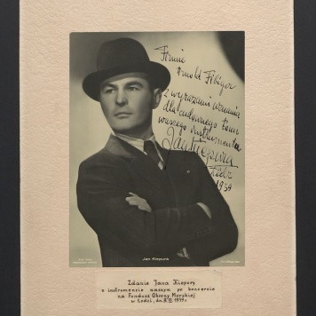 Zdanie Jana Kiepury o instrumencie naszym po koncercie na Fundusz Obrony Morskiej w Łodzi, dn. 9.VII. 1939r. 