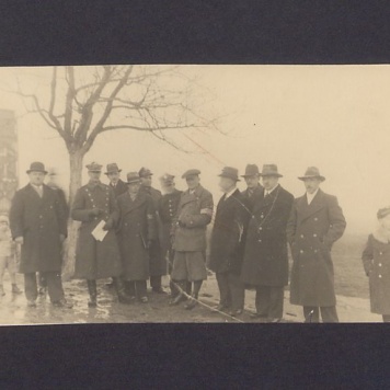 17 rocznica powstania wielkopolskiego w Gnieźnie. Komisja sędziowska.