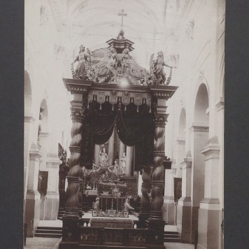 Konfesja św. Wojciecha w katedrze.