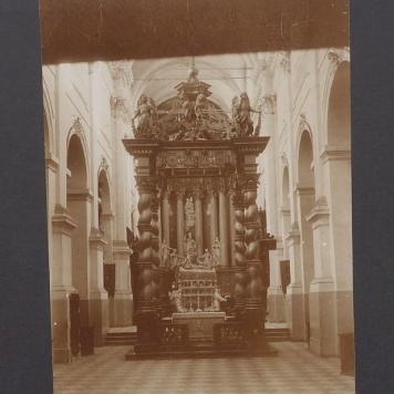 Konfesja św. Wojciecha w katedrze.