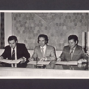 Podpisanie porozumienia z Filharmonią Poznańską w Gnieźnie w Pałacu Ślubów.