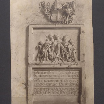 Fragment nagrobków arcybiskupa Jakuba z Sienna i św. Wojciecha.