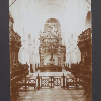 Konfesja św. Wojciecha w katedrze.