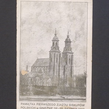 Katedra. Pamiątka Pierwszego Zjazdu Biskupów Polskich w Gnieźnie 26-28 sierpnia 1919 roku.