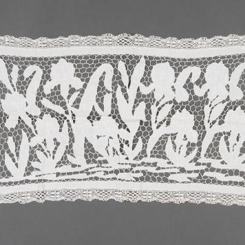 Ząbki białe do kredensu